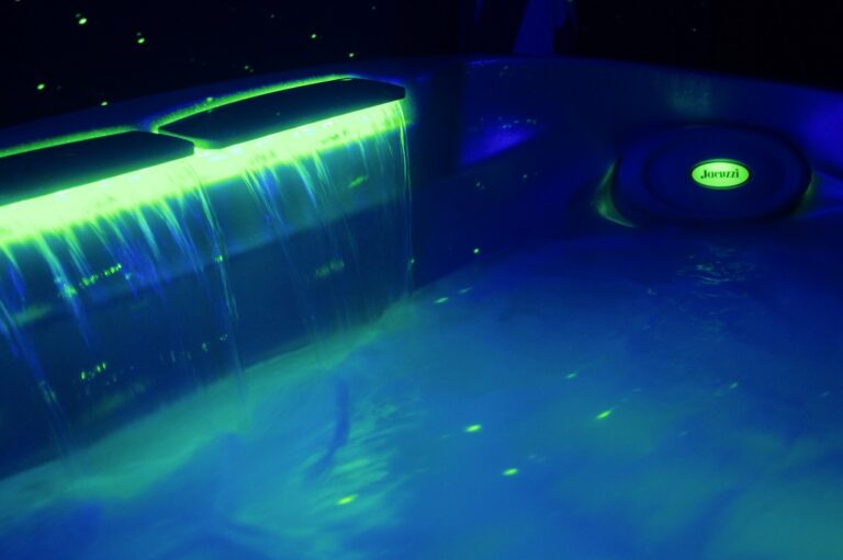 jacuzzi hot tub night light feature