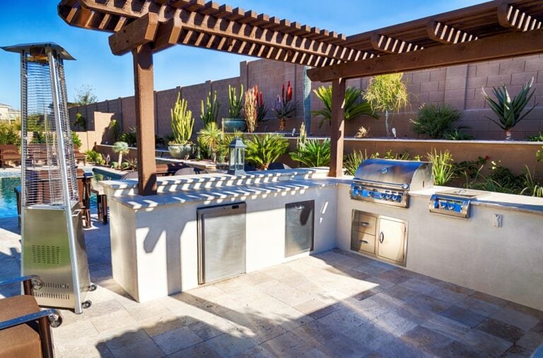 Getting Hot: Outdoor Kitchens