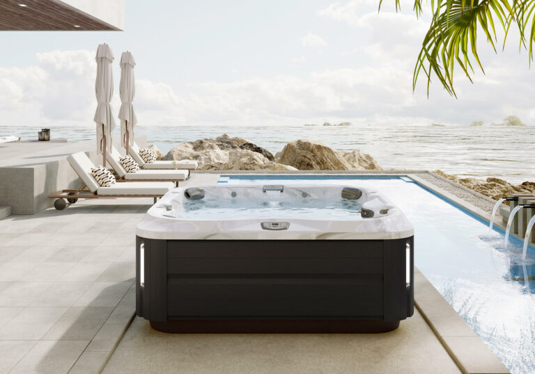 The New J500 Jacuzzi®